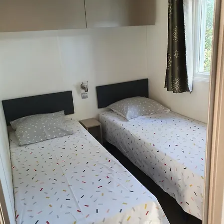 Mobil-home 4**** La Marine Campsite
